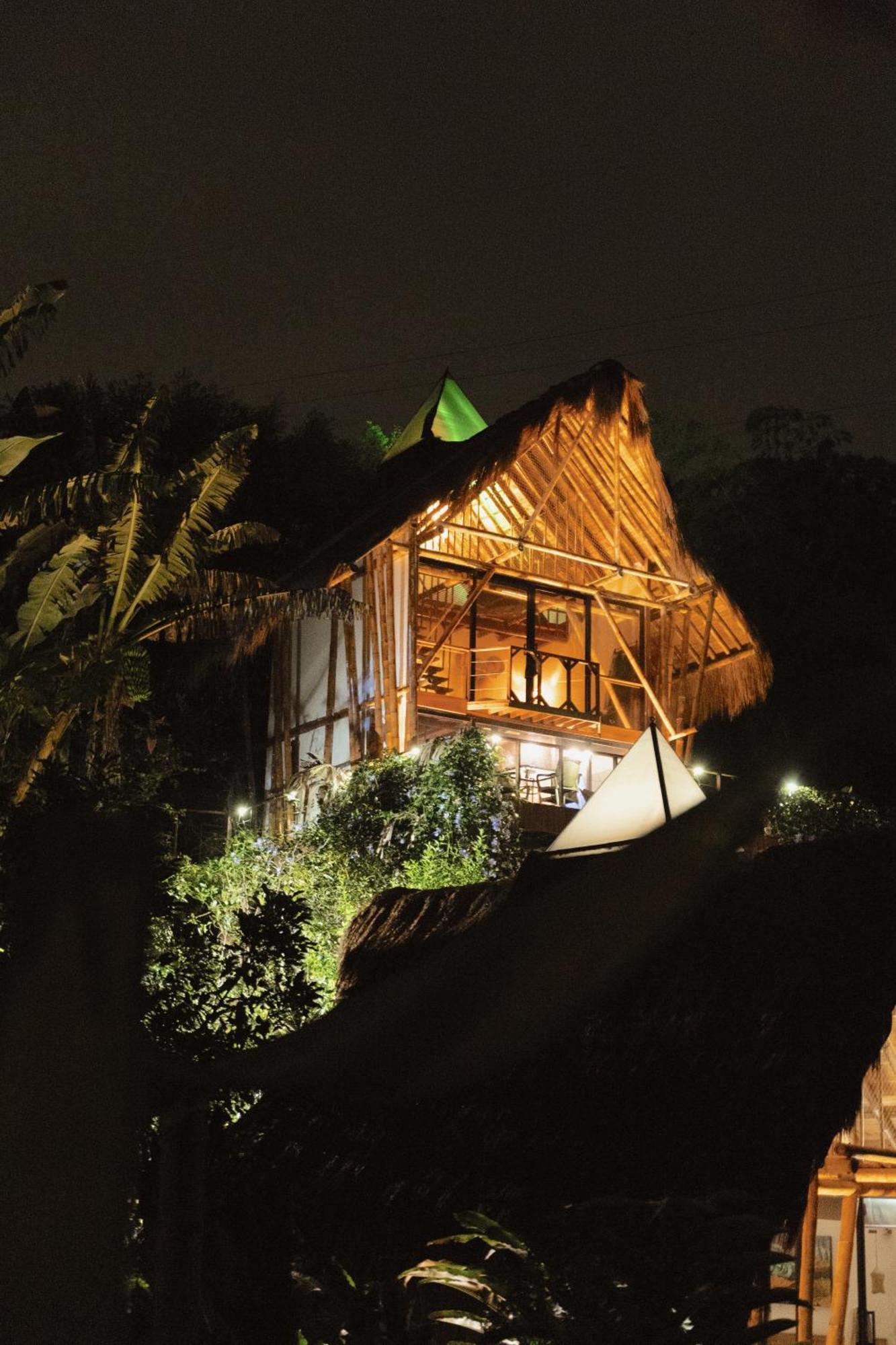 Ibuku Hotel Guatape - Chalets Exterior photo