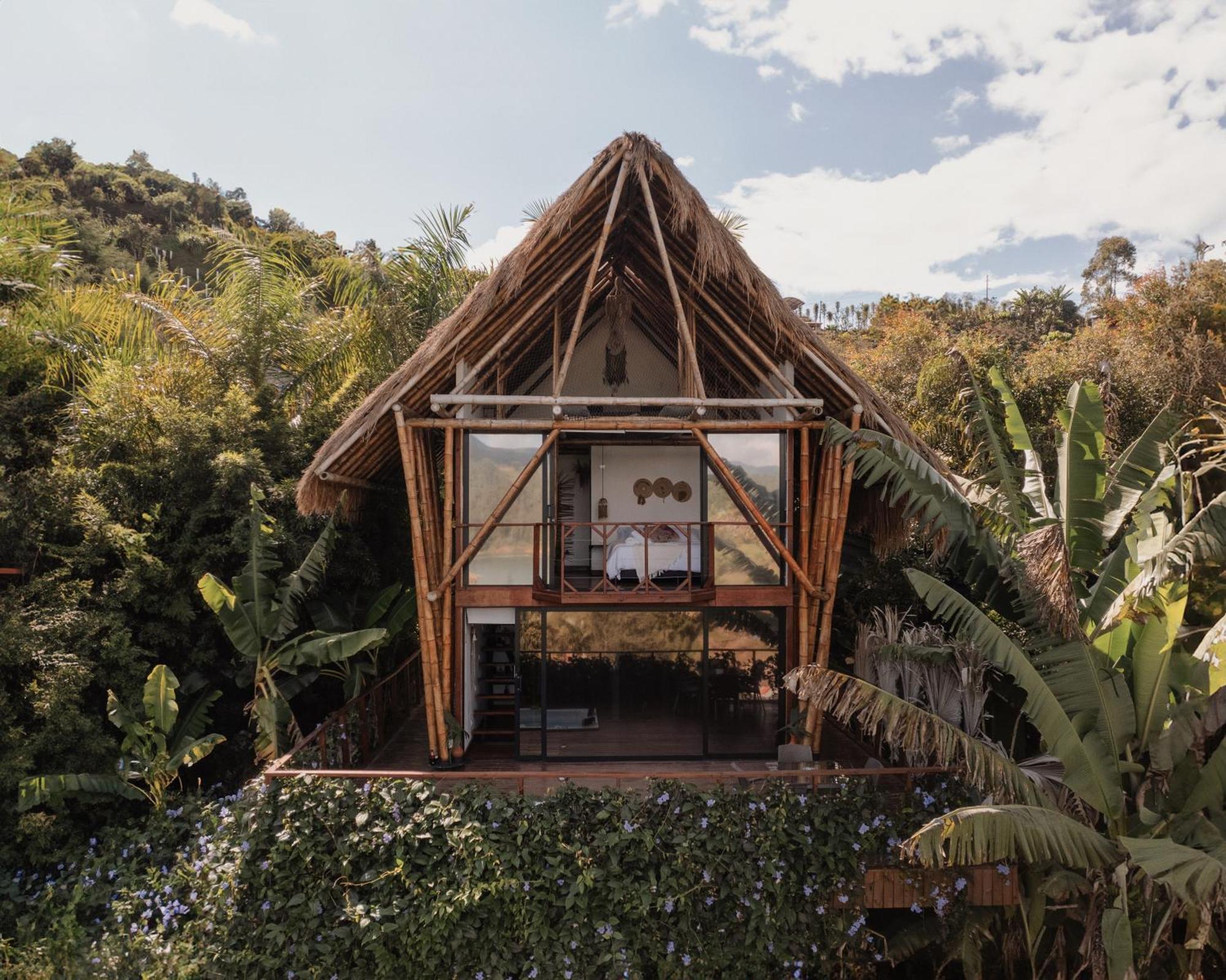 Ibuku Hotel Guatape - Chalets Exterior photo