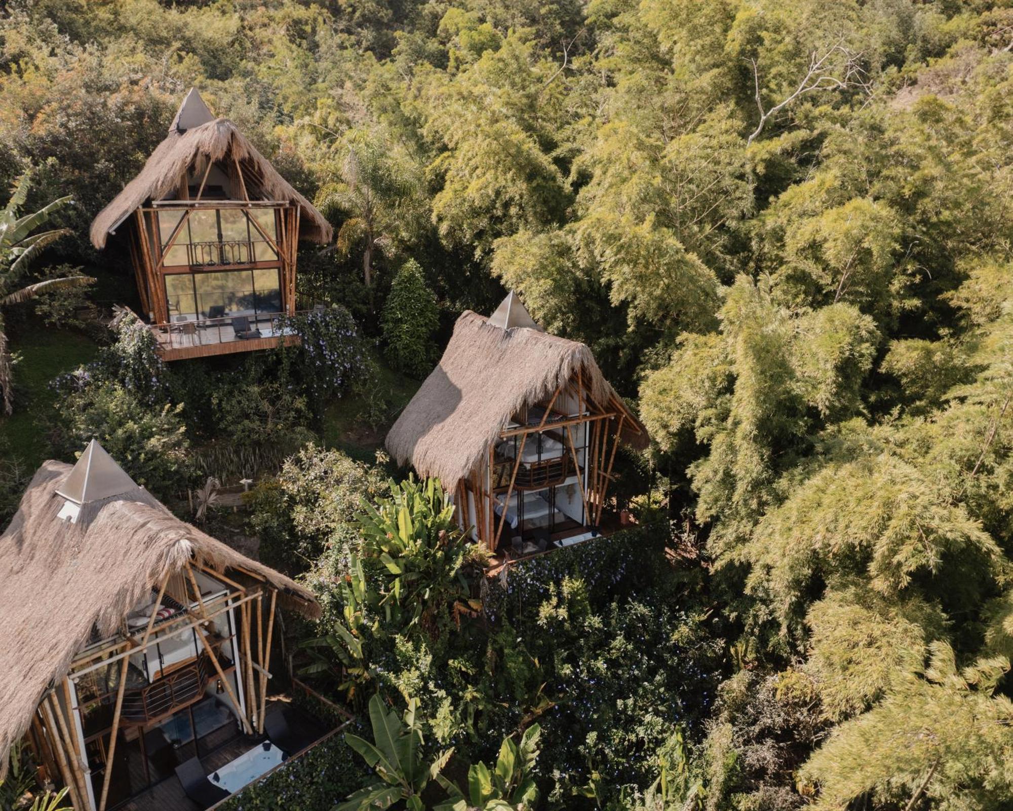 Ibuku Hotel Guatape - Chalets Exterior photo